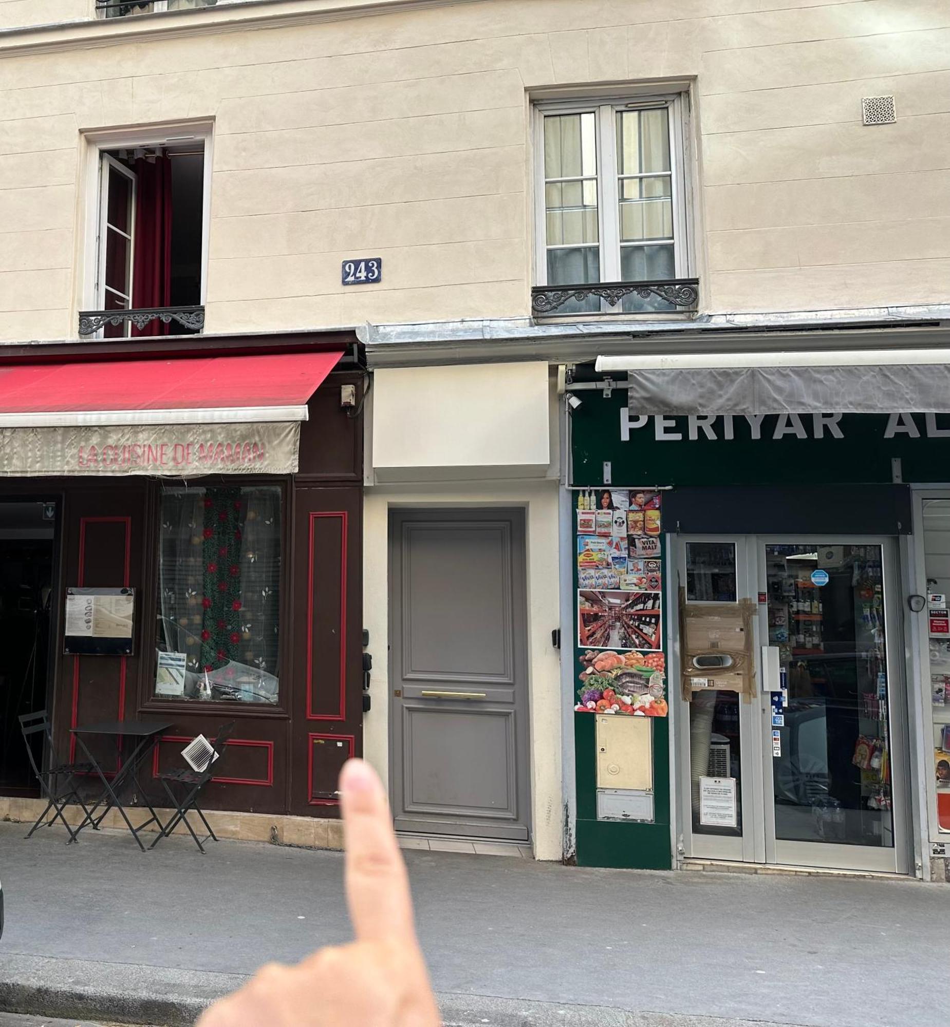 Homestay Parisian Style Private With Shared Bathroom Near Bastille And Gare De Lyon